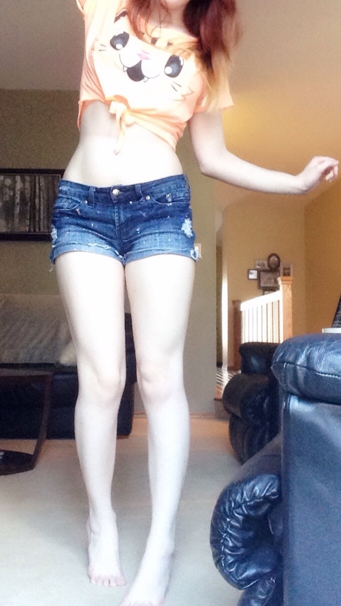 stormyweatherlilike:  Prepare to get blinded by this shiny marshmallow. I only get