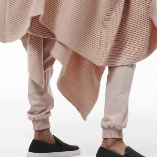 calvinklein:  Behind the scenes: Fall 2014 Calvin Klein white label. 