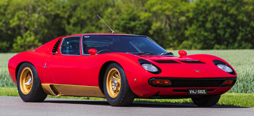 carsthatnevermadeitetc:  Lamborghini Miura SV, 1972. One of 147 Lamborghini SVs produced and one of the final 94 split-sump cars is to be offered at auction. The car is one of just 11 right hand drive models and will cross the block at the Silverstone