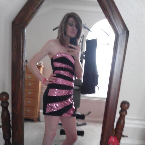heelfetish: tgirlfantasy:  A Boy who loves to wear those tight skirts, panties and with little makeu