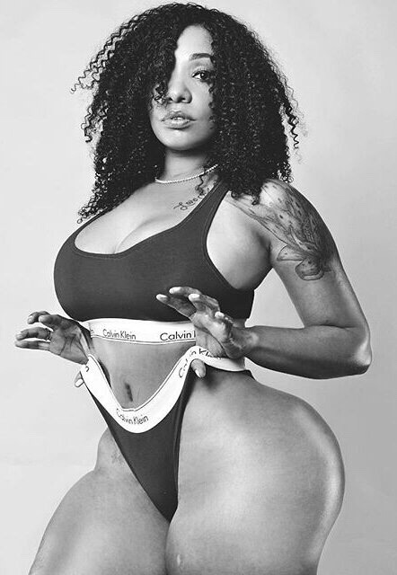 cakesxpeachesxracksx:  Body by the gods😇😇😇😇😇😇