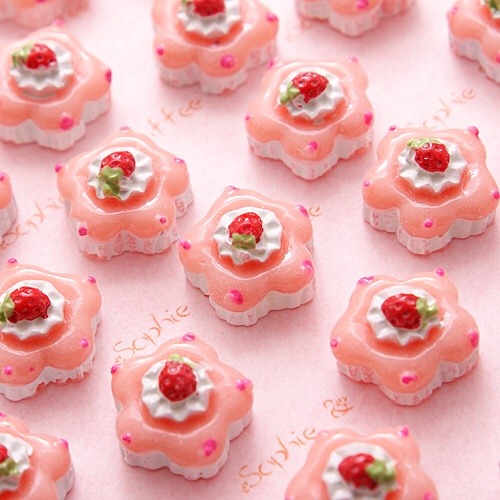Sex cranberrycakes:Pastel “desserts” mood pictures
