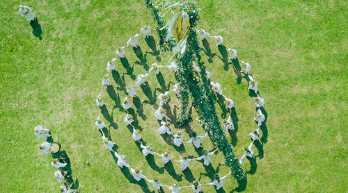 cinemagal:MIDSOMMAR (2019)Dir. Ari Aster