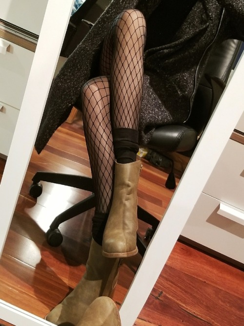 Winter is coming, so I layered my pantyhose.