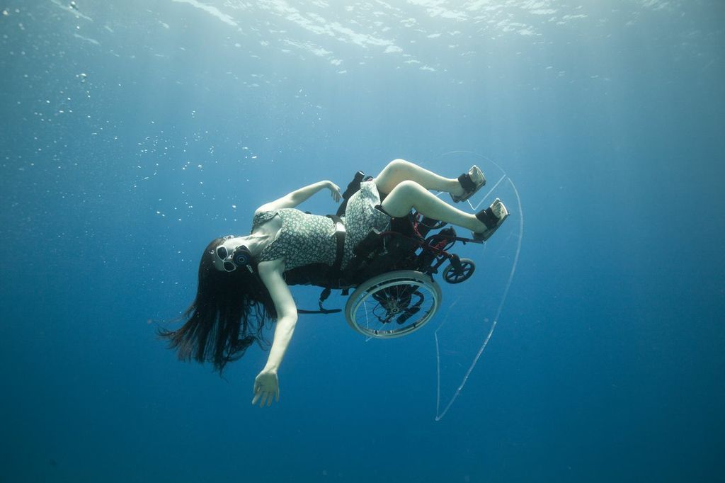 tedx:  Deep sea diving in a wheelchair! Artist Sue Austin takes her wheels underwater