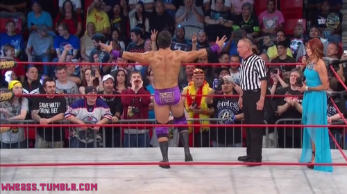 wweass:  WWEass Caps - TNA Bound for Glory 2013: Part 2 Former WWE/NXT Superstar Derrick Bateman recently made his debut in TNA, now known as Ethan Carter III - EC3. God, his body looks fucking incredible! ;) I can’t wait to see him in more matches