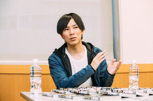 Photos of Isayama Hajime and noko (Lead vocalist porn pictures