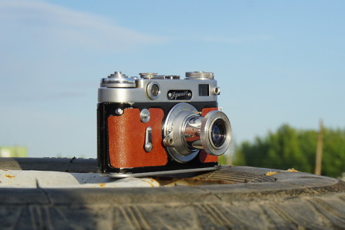 Collapsible lens from 1930s and a picture taken with it.