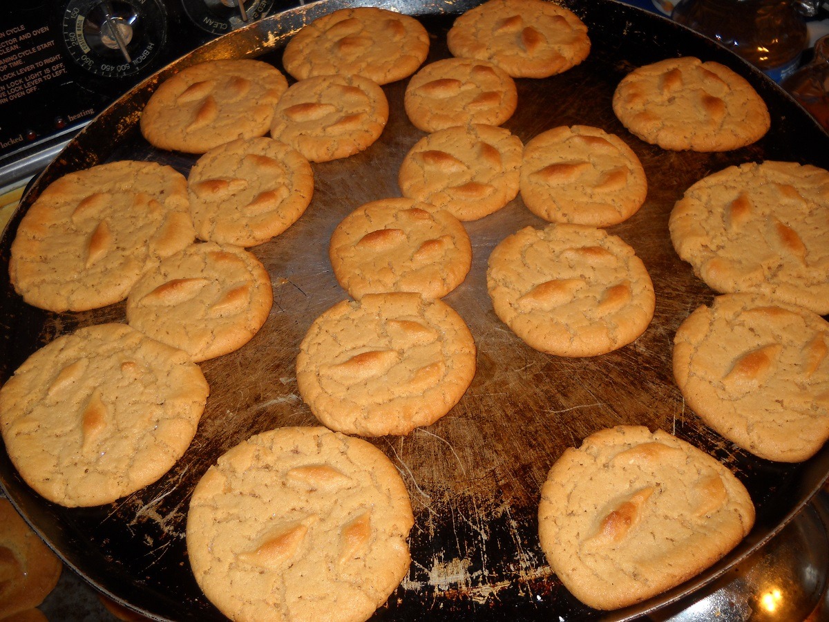 Fresh baked peanut butter cookies.  Yum yum yum