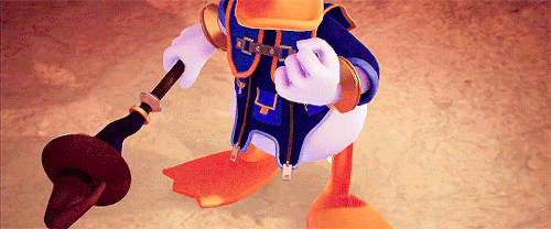 captainpoe:That moment Donald Duck became the most powerful Black Mage in all of Final Fantasy lore.