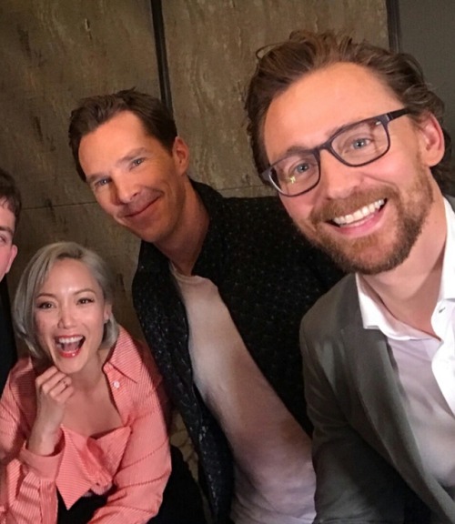 thehumming6ird: Tom, Pom &amp; Ben behind the scenes filming with the KoreanEnglishman