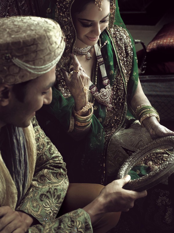 sirensongfashion:  Tanishq Wedding Collection NIKAH Print campaign for Tanishq brand
