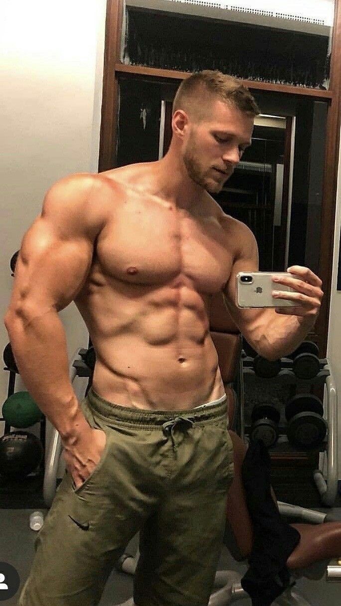 menmenplus:More at: lovemenpost.blogspot.com