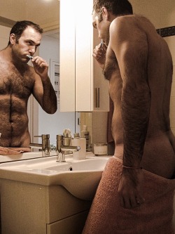 hot4hairy:  H O T 4 H A I R Y  Tumblr |