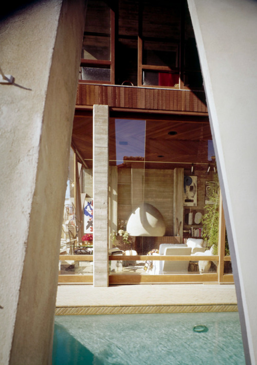 ofhouses: 615. John Lautner /// Stevens House /// Malibu, California, USA /// 1968OfHouses presents 