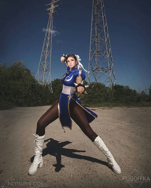 sharemycosplay: #Cosplayer @natsumi_cosplay with one of the most epic #ChunLi shots ever!! #cosplay 