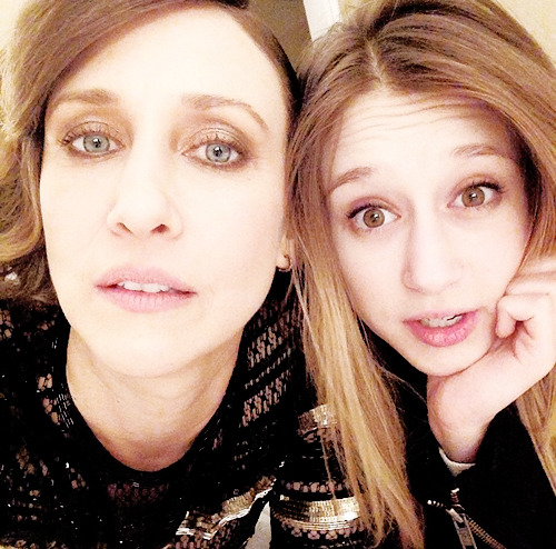 dailytaissa:  tfarm7: Waitin’ on that room service. 
