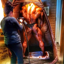 drwannabe:  Cedric McMillan getting his massive