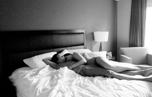memoryanddesire-stirring:  they-call-me-nita:  Let’s spend the day right here.