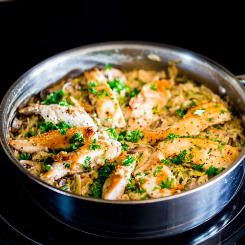 foodffs:  ONE POT CREAMY CHICKEN WITH MUSHROOM AND LEEK RICE Really nice recipes. Every hour. Show me what you cooked!