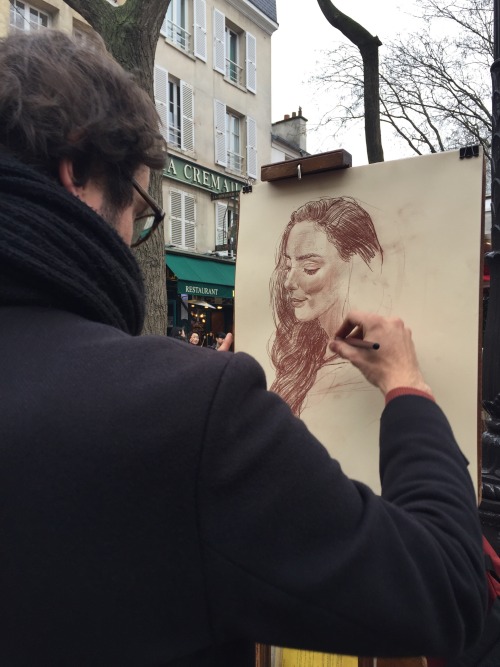 floralfreckle:this amazing street artist drew my friend!!