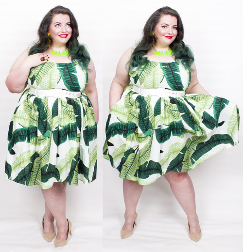 blog.fashionlovesphotos.com/2018/05/jade-banana-leaf-swing-dress-collectif.html&copy; Dia