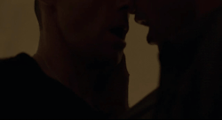 c13dd302de5edf4dfb6726c6cc1364e8c90fe981.gifv