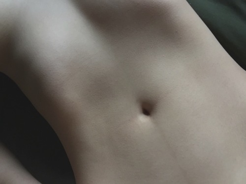 Porn photo aumeryrose:  tummy studies 