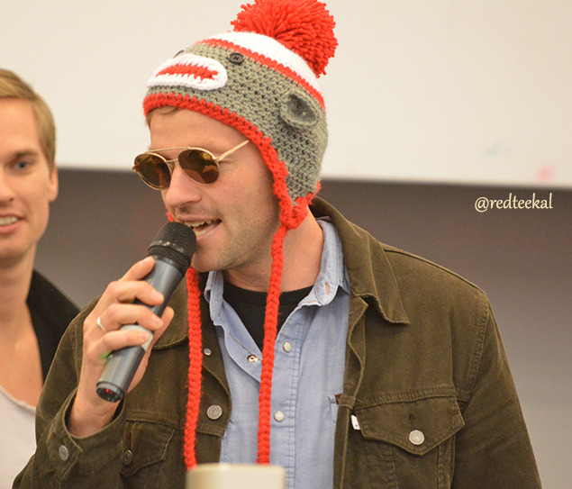 redteekal:  Misha gets welcomed on stage and out he comes in a monkey hat and sunnies.