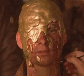 romanovatargaryen:  A golden crown - Behind the scenes Harry Lloyd as Viserys Targaryen