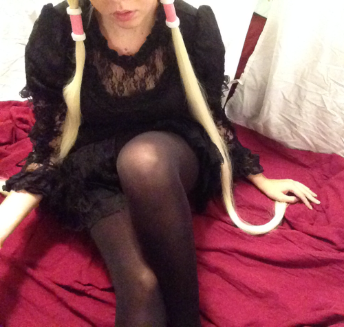 onehornygirly:  Look what I pulled out