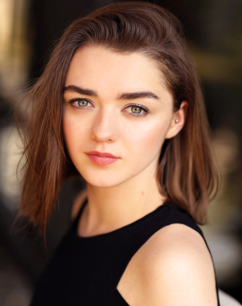 maisiewilliamssource: Maisie Williams photographed by Faye Thomas