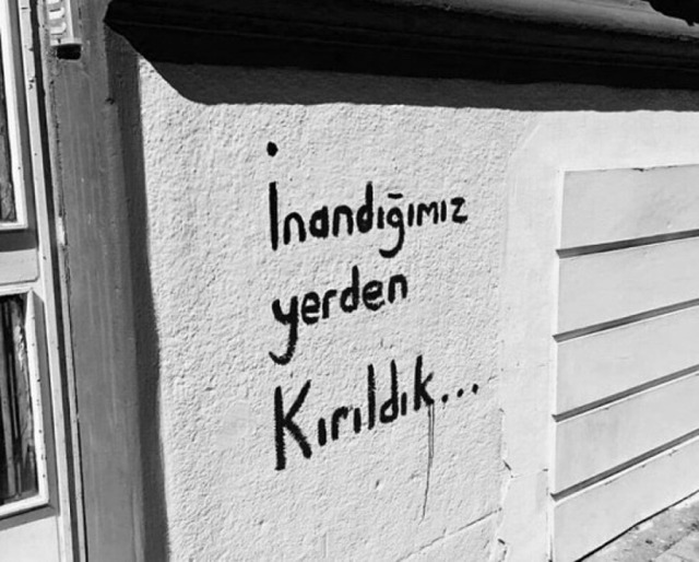 ağlama duvarı on Tumblr