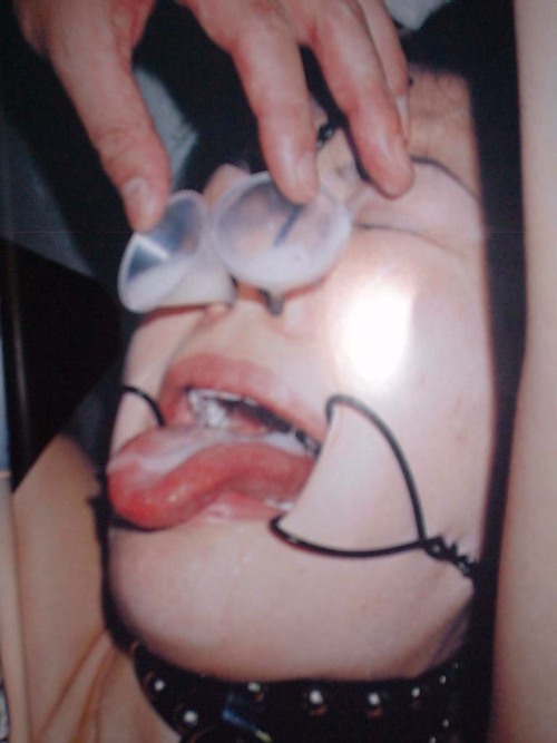 asiandegr8der:  Sample from “Nose torture Vol. 2″ rar below.Enjoy!