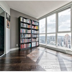 urbanbookish:  #bookshelves #bookspace #bookview