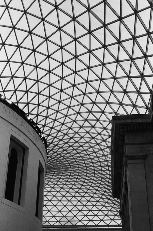 fredpostles:Great Court, British Museum London, 2013 Fred Postles 