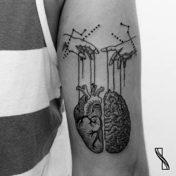 1337tattoos:  Tatoo by Isabelle Santos. Follow