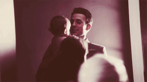 ohcaptainmycaptain1918:  isayhakunamatata:  Chris Evans with a baby in a photoshoot.