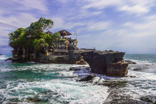The mysterious Tanah Lot temple in Bali