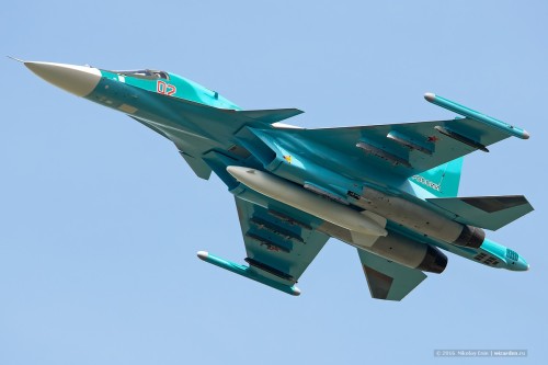 planesawesome: The Su-34 flying with fuel tank between engine nacelles