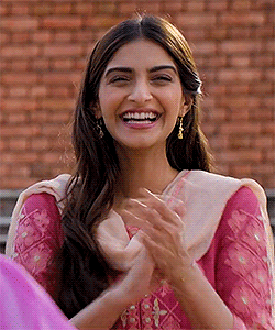 southasianlesbian:subtly being a proud gf 