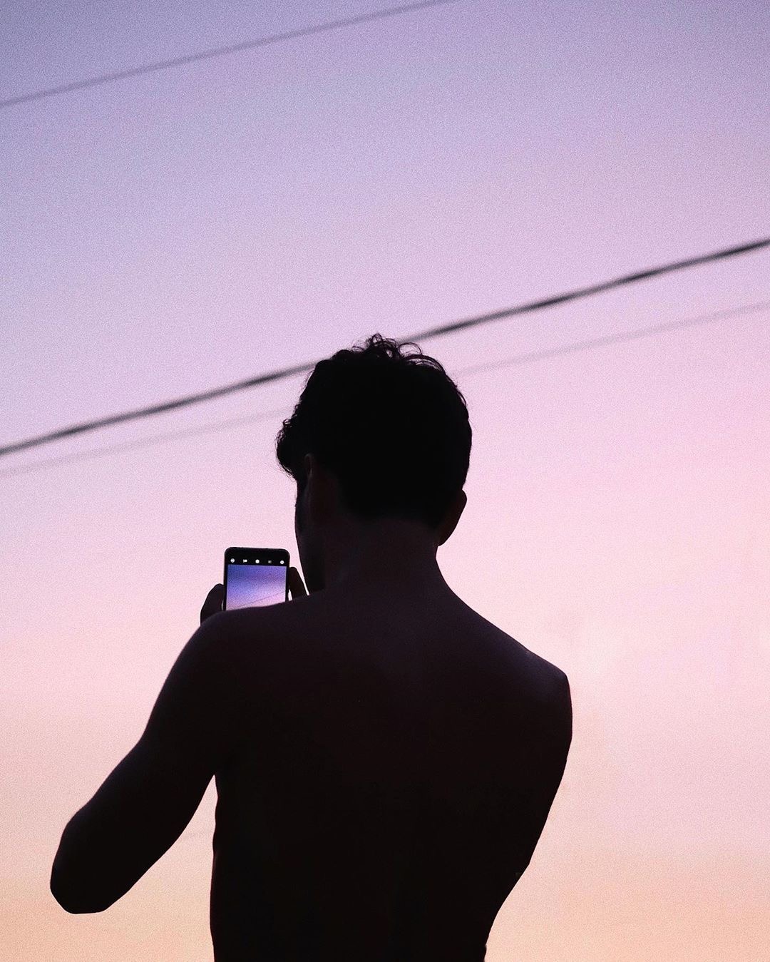 luz-natural:  @adanmolinos by @romaincosta_