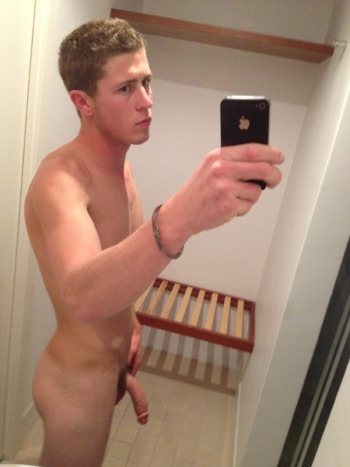 collegecock: seriously sexy and clearly horny dude who needs to fuck ass and not pussy