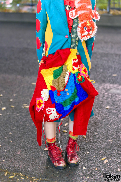 tokyo-fashion:20-year-old Japanese fashion student Saki on the street in Harajuku wearing a handmade