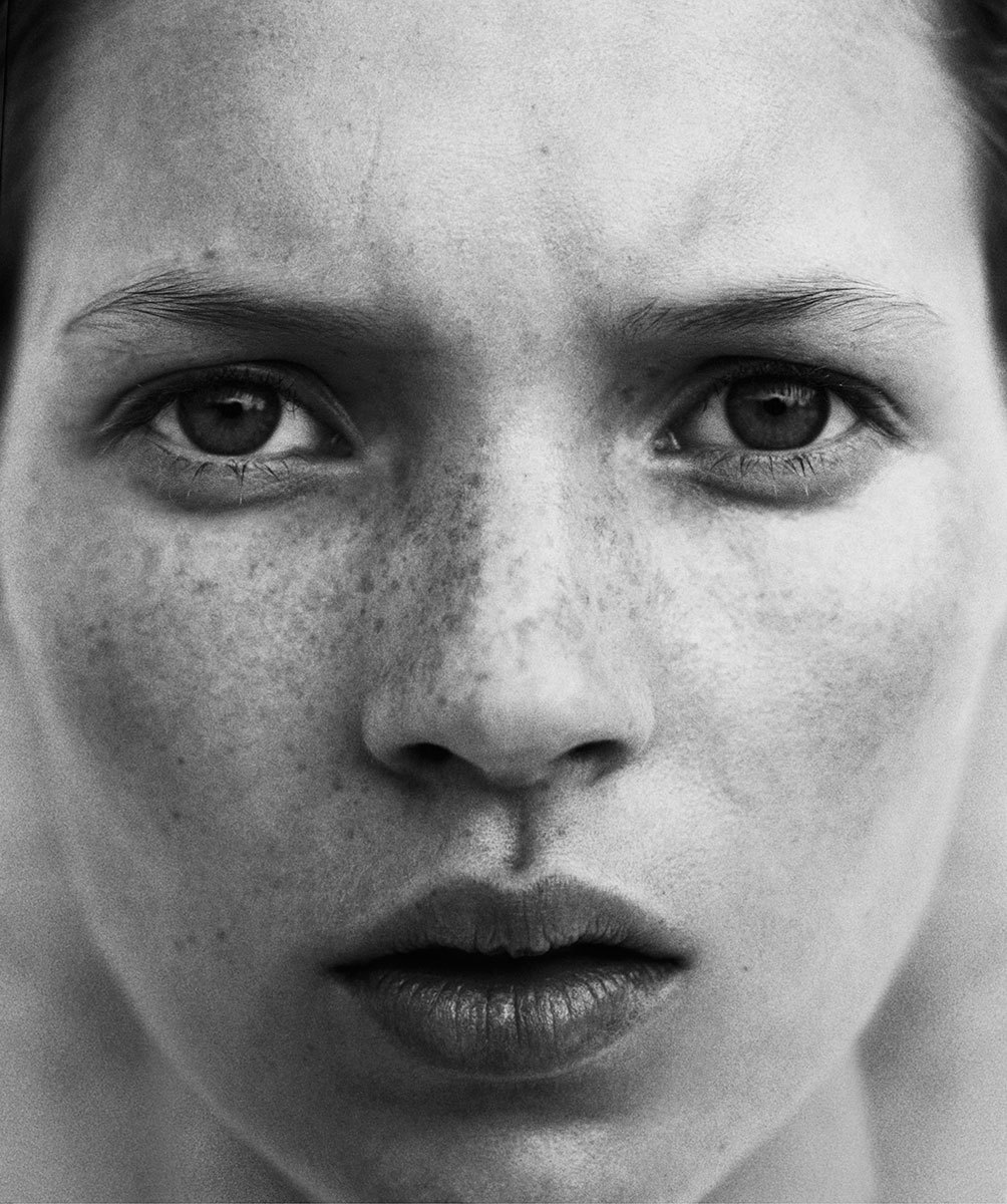 thebeautymodel:  Kate Moss by Corinne Day  
