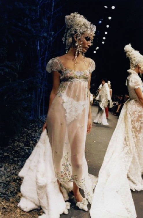 johngallianotheking:  John Galliano for Givenchy, 1996. Photo by Helmut Newton.      