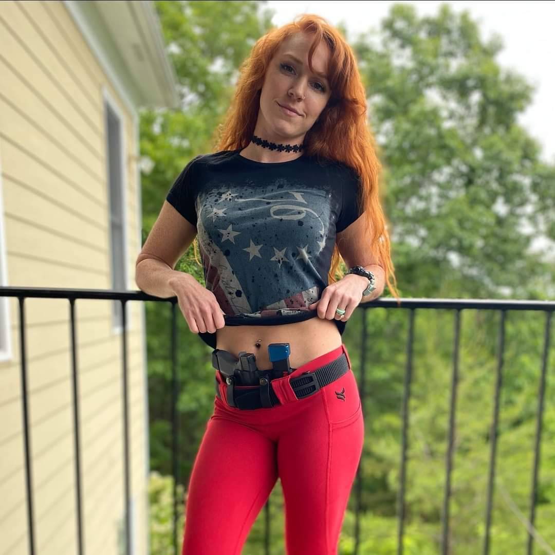 Cute redhead ass