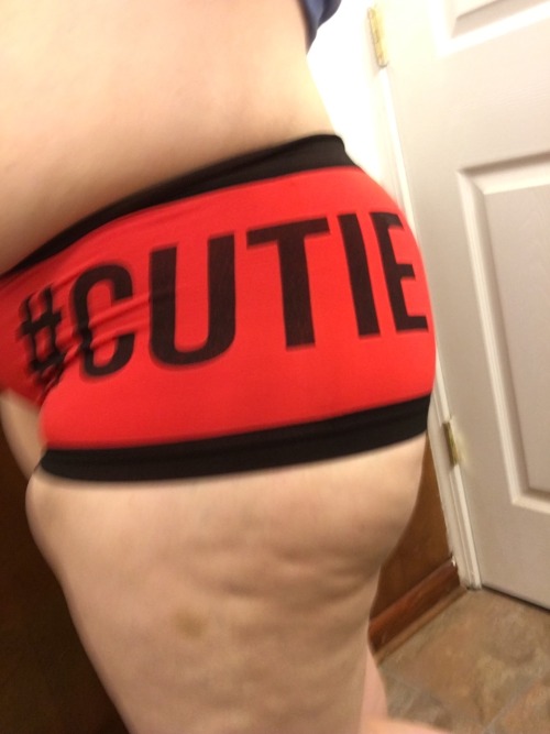 loosebbwgoddess:  maturegape:  cathyishisdeliciouslittleslut:  Ahh! I found more amazing panties!!! @nocanhaznwa  Wonderwoman is the best  I’m a bit of a nerd. ;)