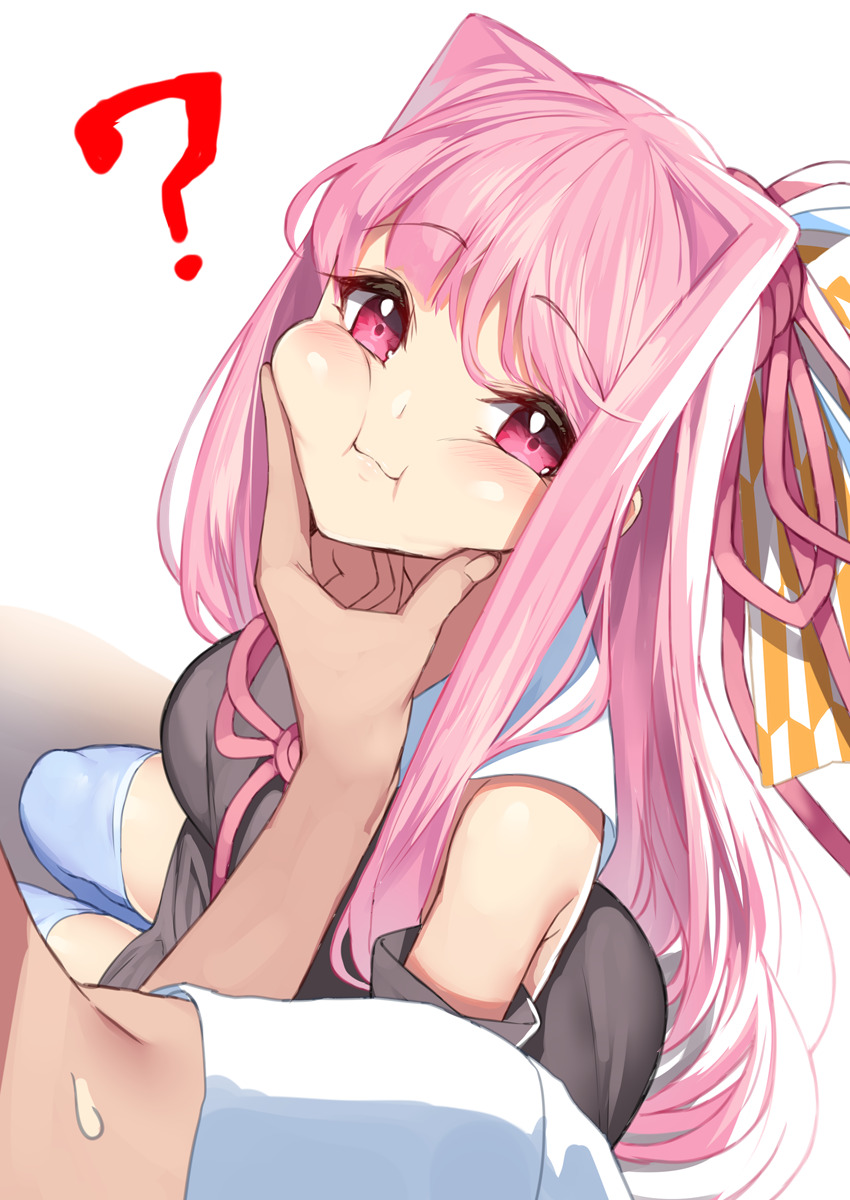 squish cheeks squish cheeks
