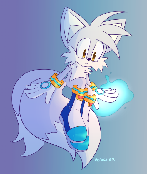 verocitea:   Introducing Silver’s new two-tailed brand ambassador-  Lost the ask to the void, but an anon asked for Tails with Silver’s color palette and the idea of it would NOT leave my brain til’ I did it.